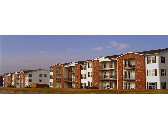 Primary Photo - Springhill Falls Apartments