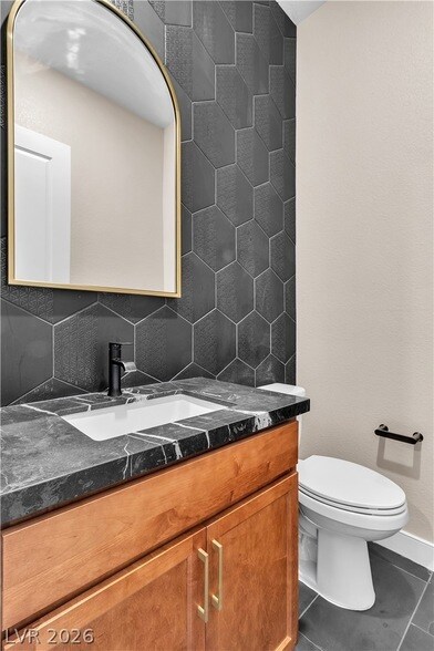 Building Photo - 11837 Grassy Pln Ave