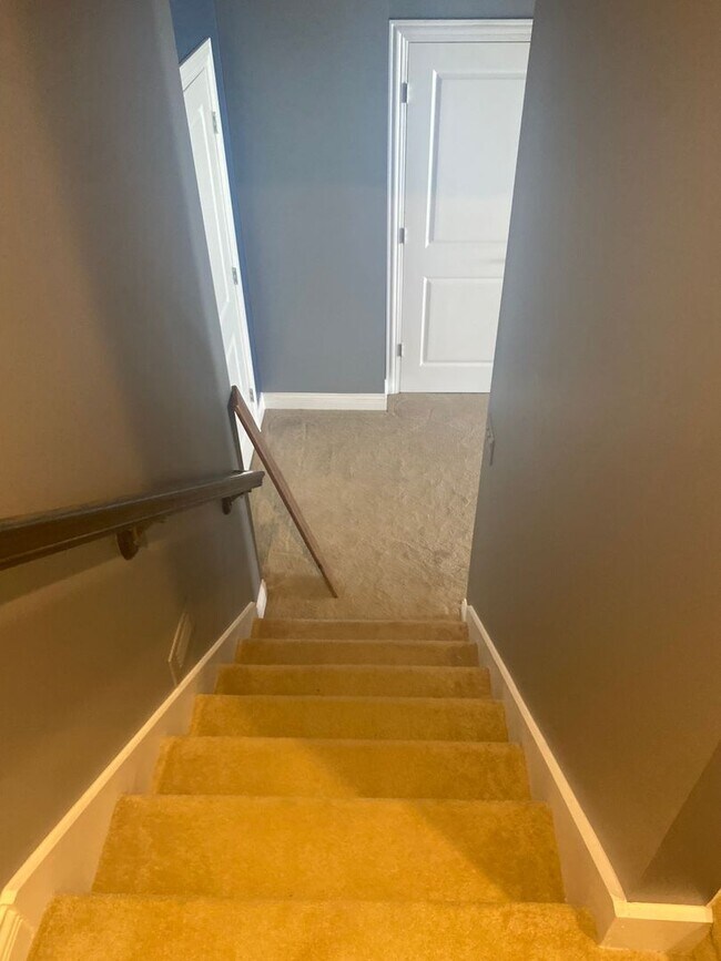 Building Photo - 4701 Thornbrook Ridge