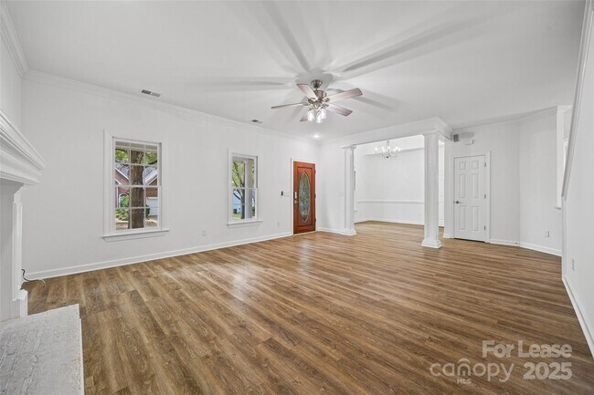 Building Photo - 7219 Bevington Woods Ln