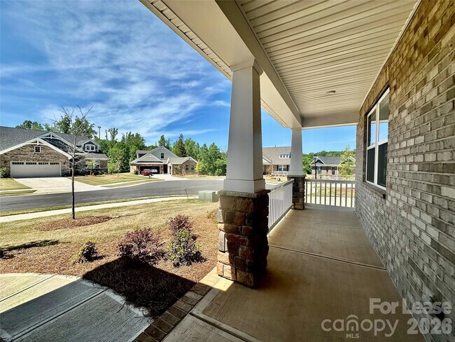 Building Photo - 9650 Liberty Hill Dr