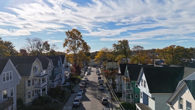 Building Photo - 68 Connecticut Ave