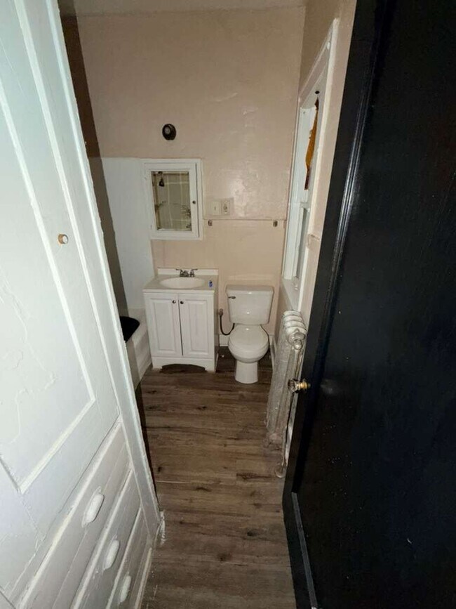 Building Photo - 1801 Stanwood Rd