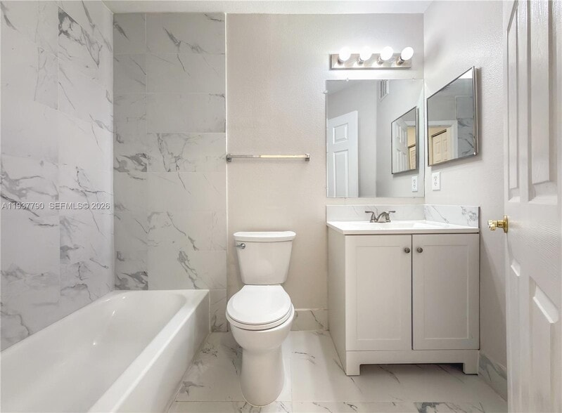 Building Photo - 2830 SW 83rd Ter