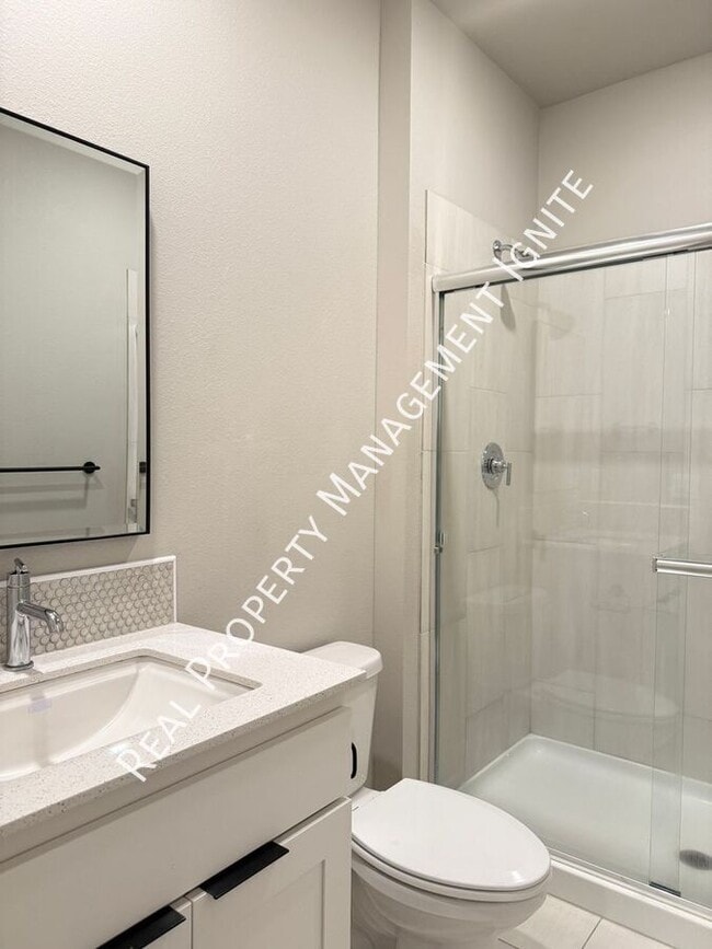 Building Photo - 19294 SW Marshmallow Pl