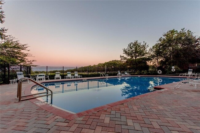 Building Photo - 4815 Pond Ridge Dr