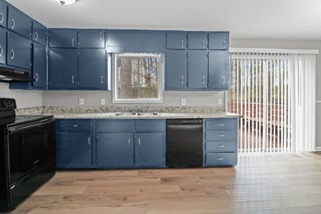 Building Photo - 1697 Spoonbill Rd