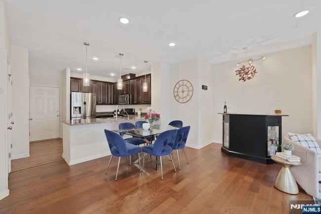 Building Photo - 80 Wesmont Drive