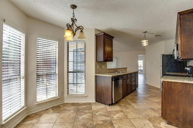 Building Photo - 2817 Downing St