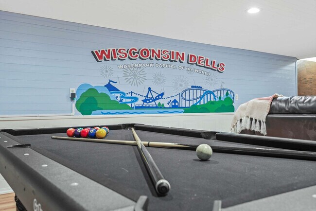 Building Photo - 924 Capital St