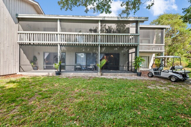 Building Photo - 5061 Sherwood Ln