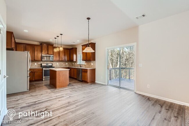 Building Photo - 4 br, 2.5 bath House - 188 Longwood Crossi...