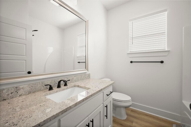 Building Photo - 39262 Bridge Path Ln