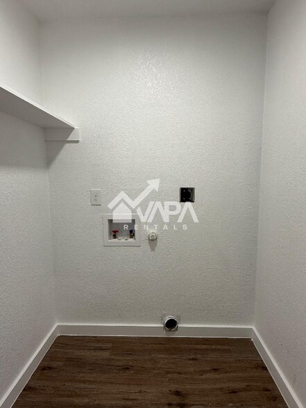 Building Photo - 4114 Sunrise Pass