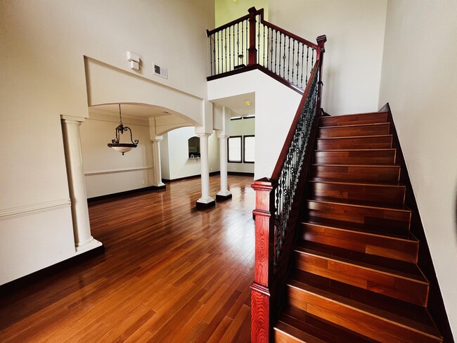 Building Photo - 2831 Paige Dr