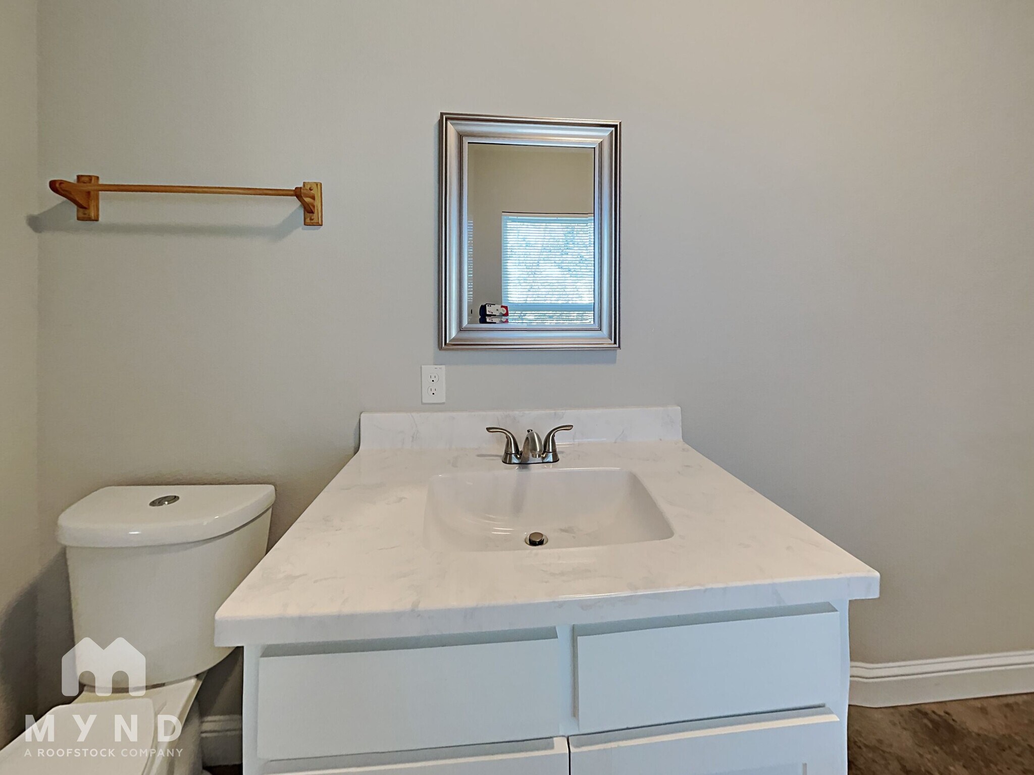Building Photo - 5711 Barkridge Dr