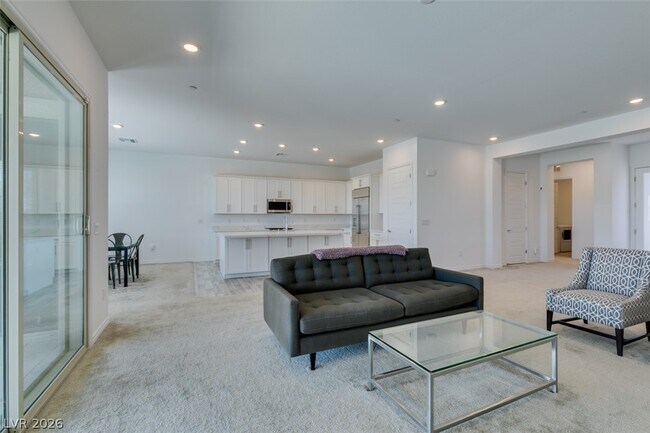 Building Photo - 988 Edinburgh Flds Ct