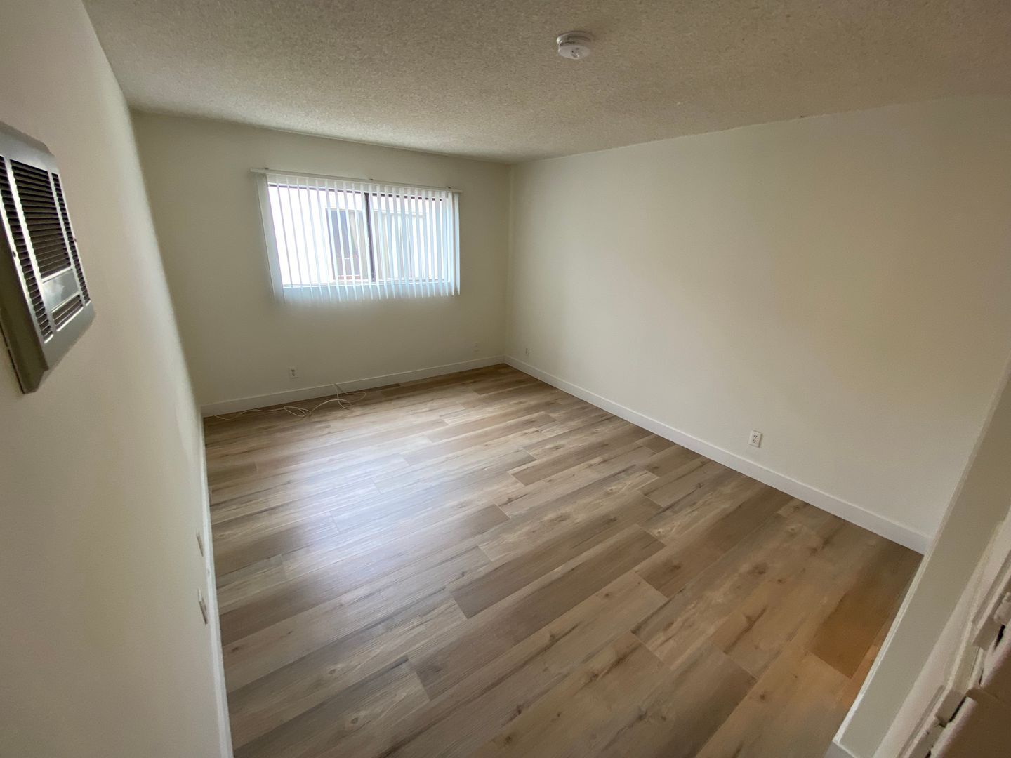 Building Photo - 3546 Hughes Ave