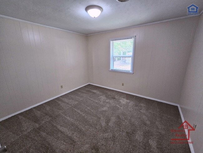 Building Photo - 307 C C Camp Rd