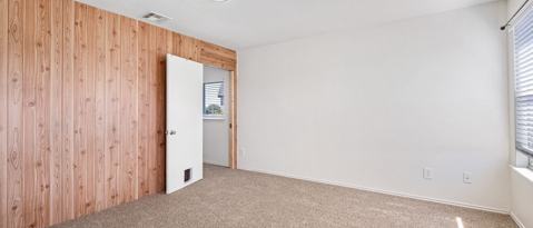 Building Photo - 8109 Verbank Villa