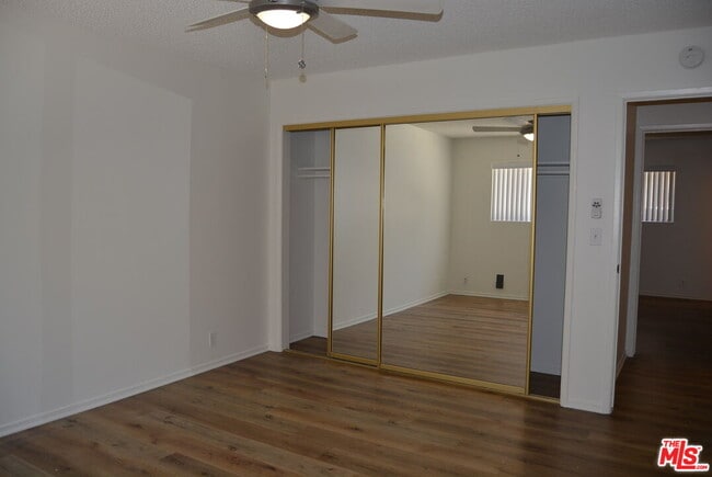 Building Photo - 4241 La Salle Ave