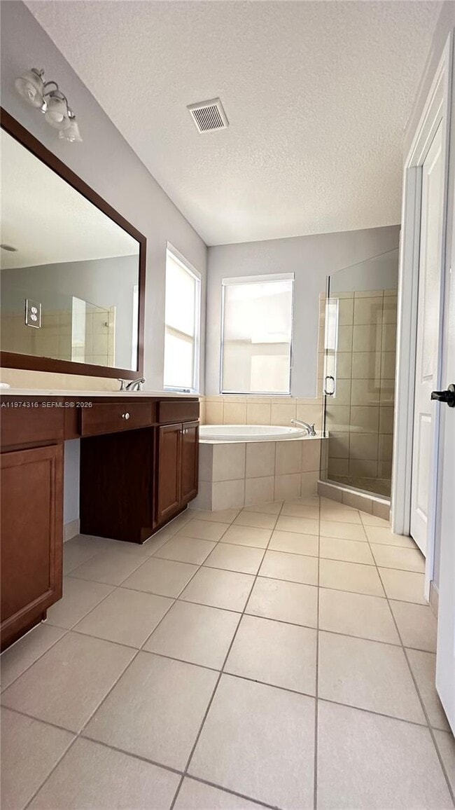 Building Photo - 3278 W 97th Terrace