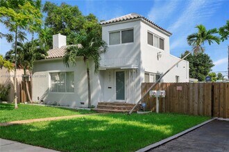 Building Photo - 1637 Jackson St