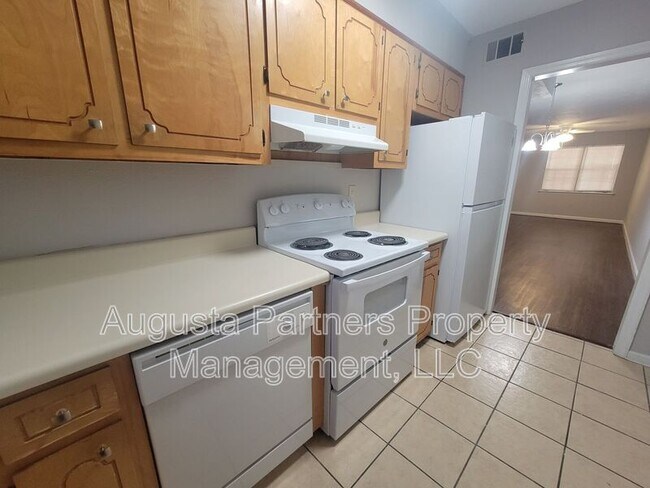 Building Photo - 779 Stevens Creek Rd