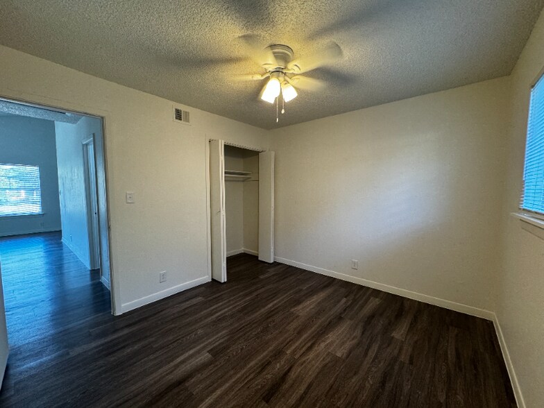 Building Photo - 313 Flournoy Dr