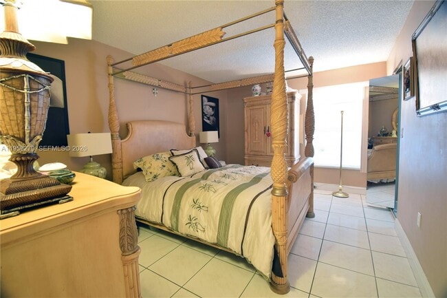 Building Photo - 9301 SW 4th St