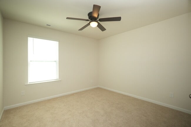 Building Photo - BRAND NEW HOME FOR RENT!