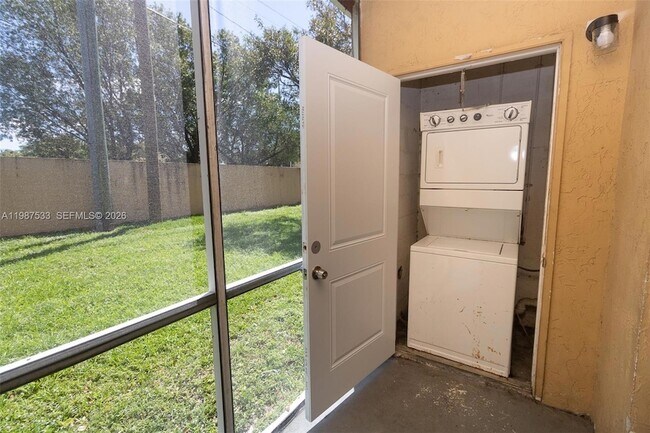 Building Photo - 2157 SW 80th Terrace