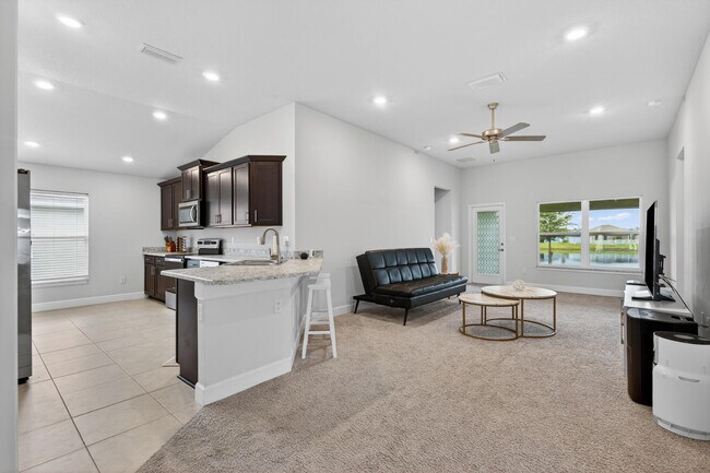 Building Photo - 8705 Merano Ave