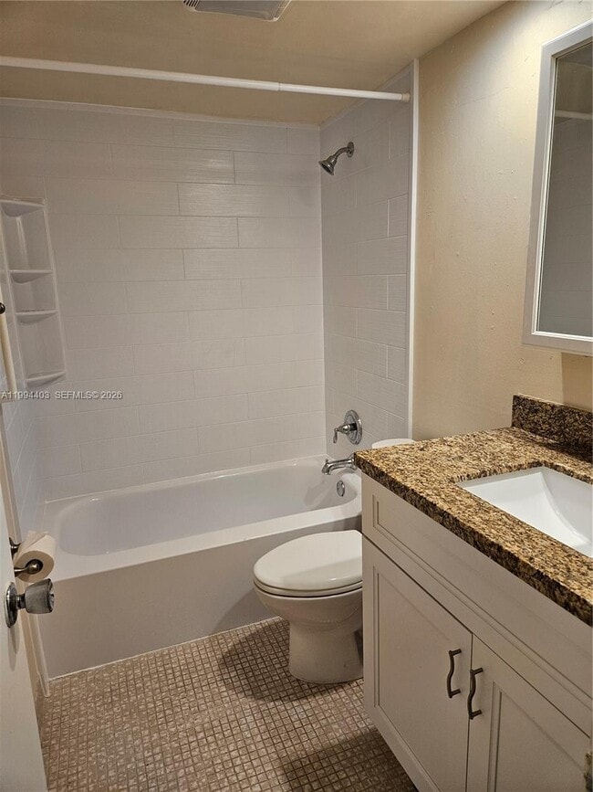 Building Photo - 250 Layne Blvd