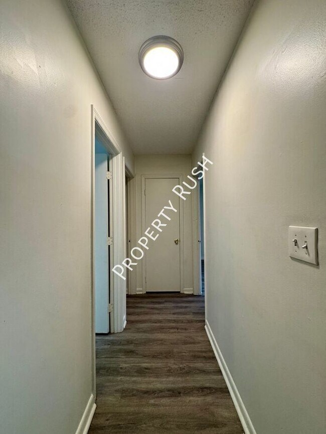 Building Photo - 4041 Arbor Pl Ln