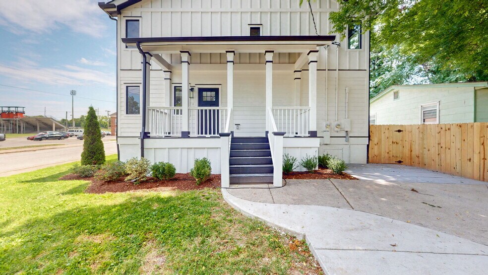 Building Photo - 2701 Eden St