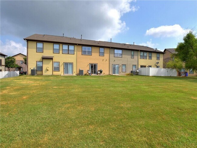 Building Photo - 1900 Little Elm Trail