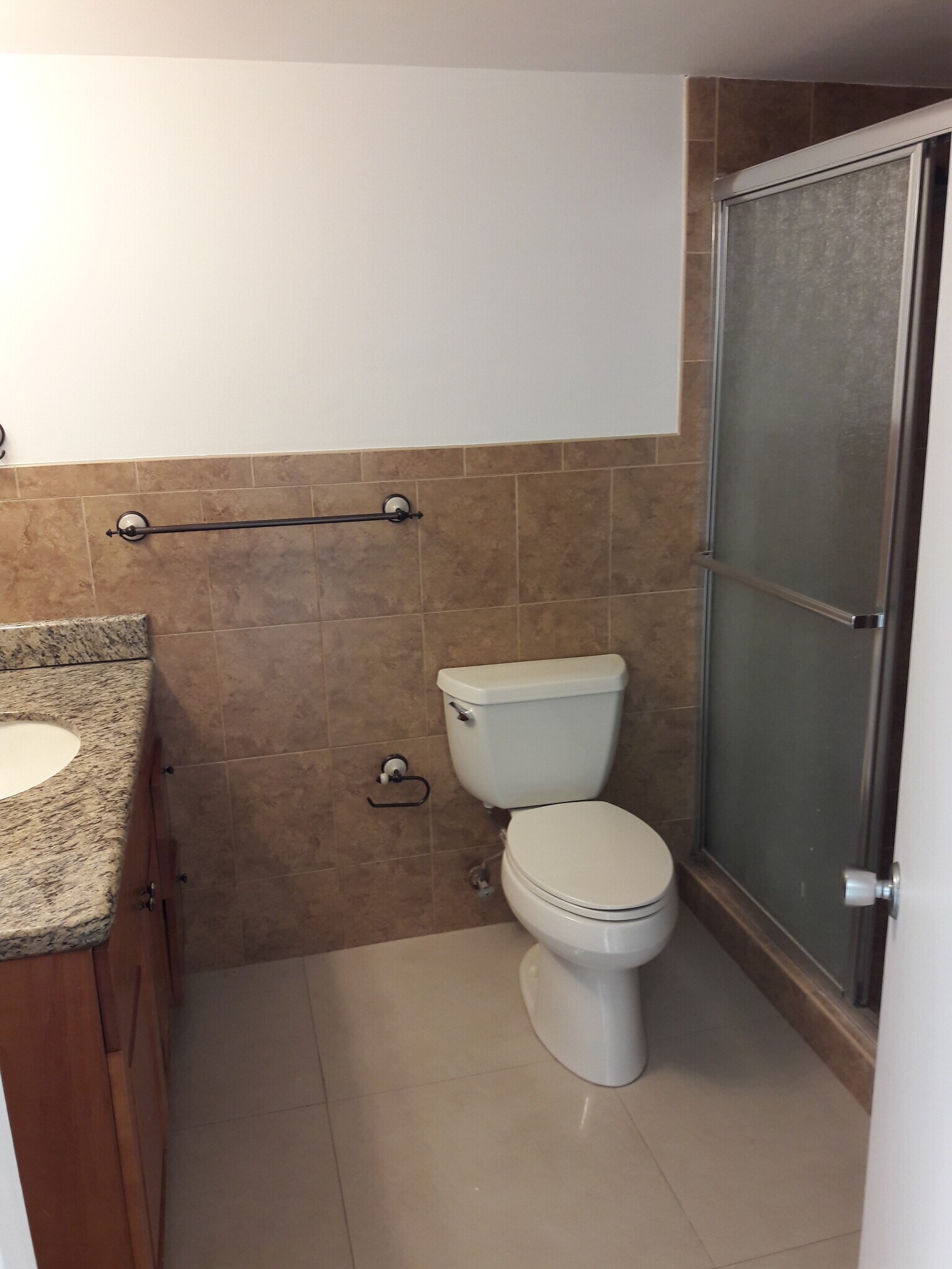 Master Bathroom - 1670 NE 191st St