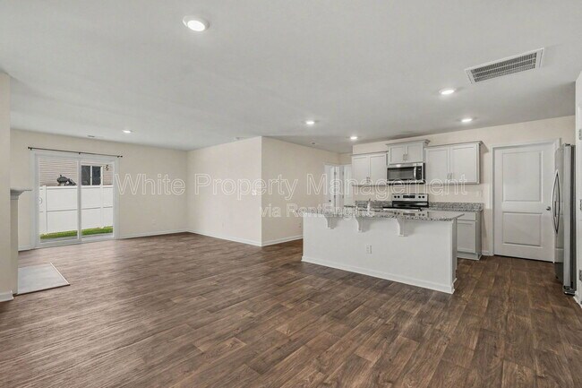 Building Photo - 7316 Finnigan Rd