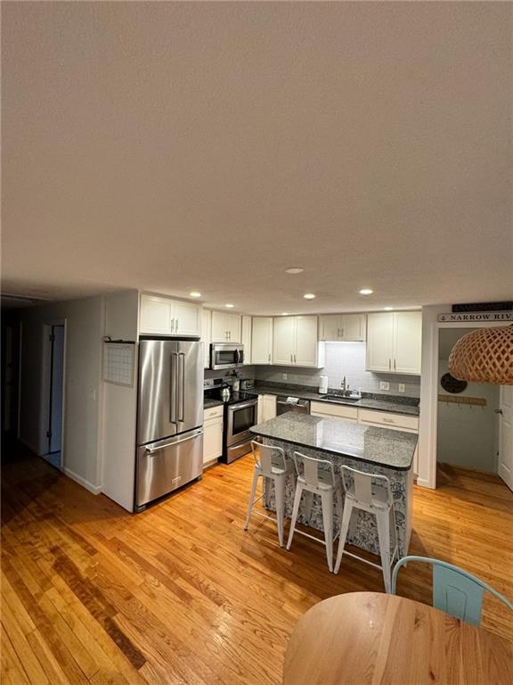 Building Photo - 30 Shagbark Rd