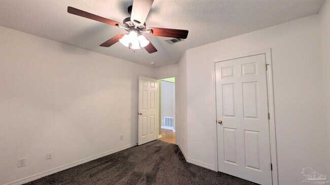 Building Photo - 7448 Chimney Pines Dr