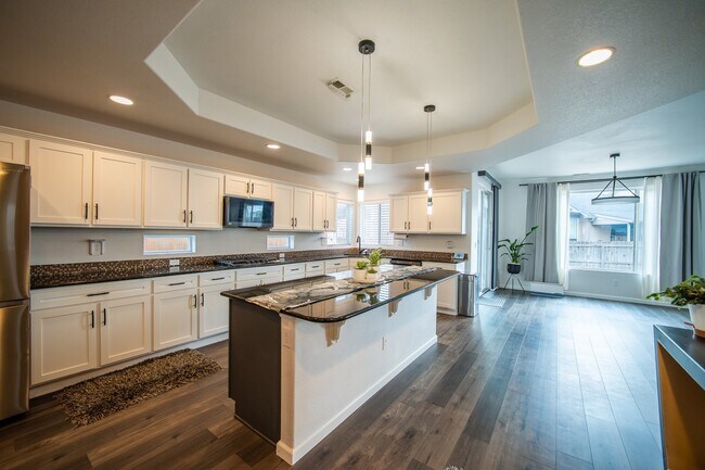 Building Photo - 2114 Reed Grass Way
