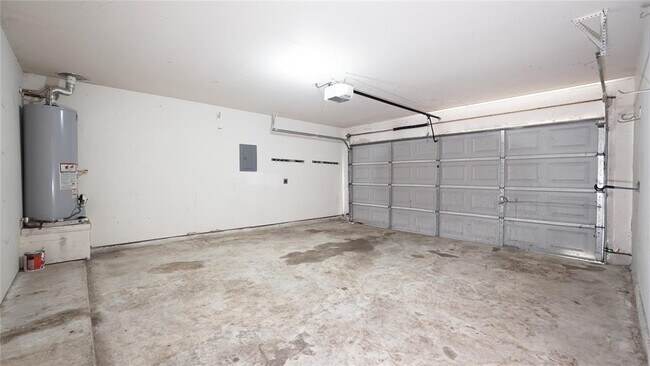 Building Photo - 2603 Desert Sage Dr