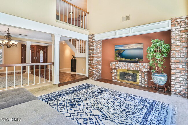 Building Photo - 2367 Silver Spring Dr