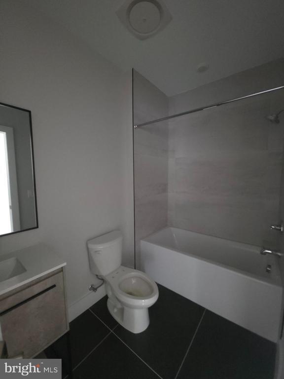 Building Photo - 3503 Midvale Ave