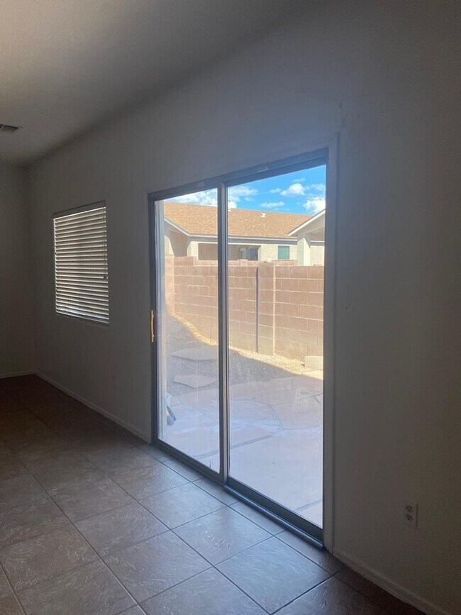 Building Photo - 7805 S Hidden Places Loop