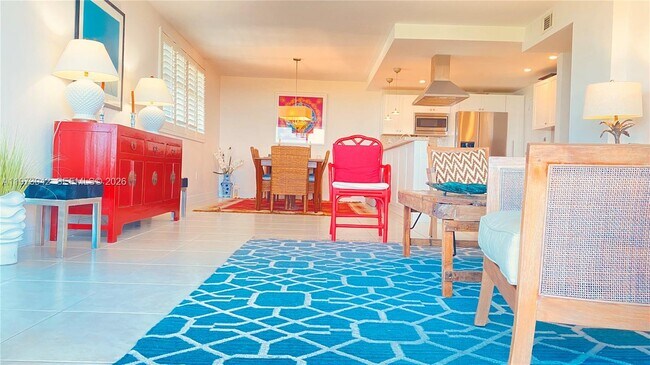 Building Photo - 177 Ocean Ln Dr