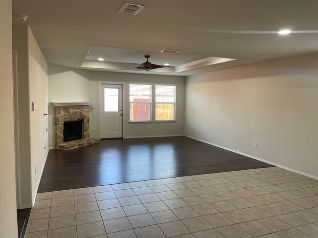 Building Photo - 9003 Cloudveil Dr