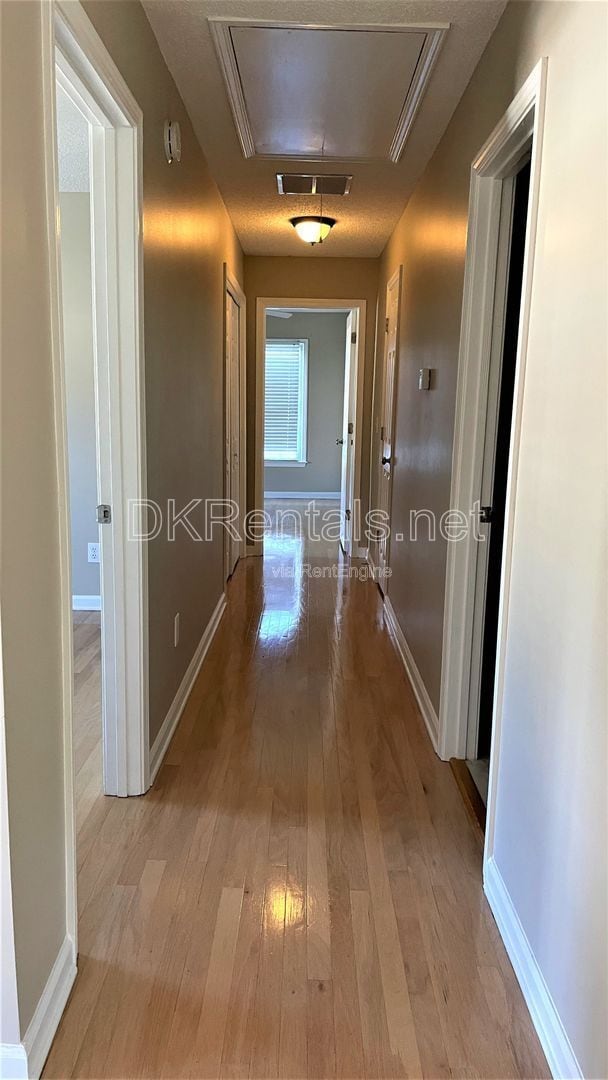 Building Photo - 416 Carmain Ln