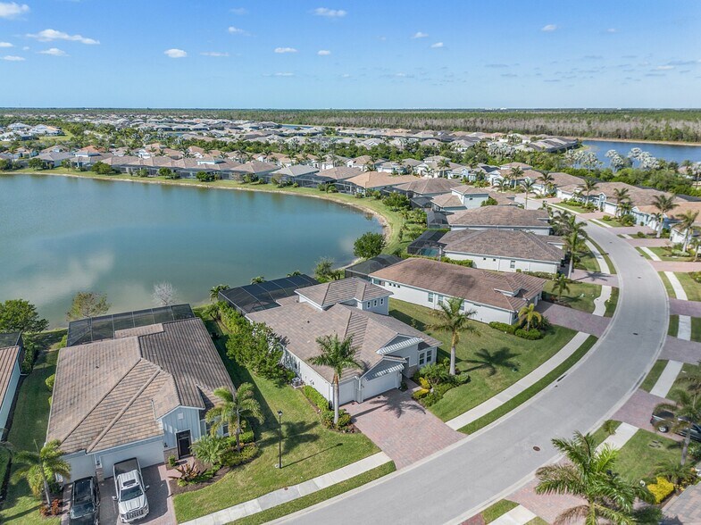 Building Photo - 14539 Kelson Cir